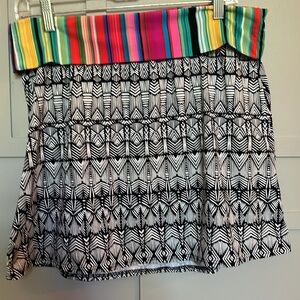 Title Nine Swim Skirt – Black/White Graphic –  multicolor– Size XL